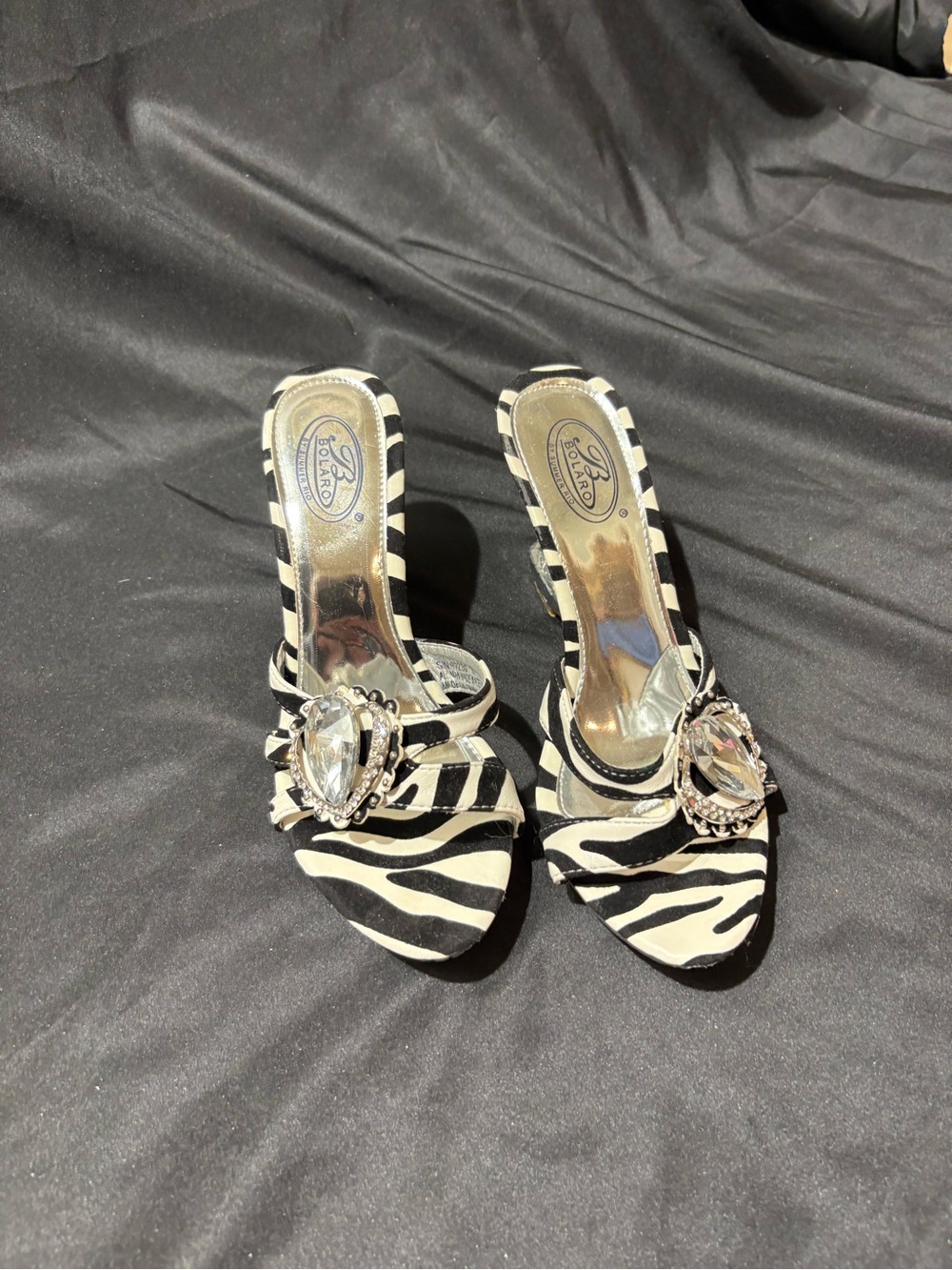 Summer Rio Zebra-Print Crystal Heart Mules - Black & White - Picture 3 of 8